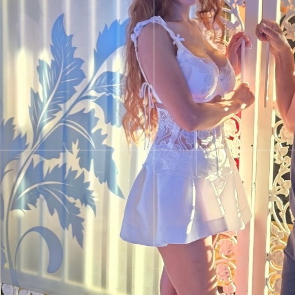 🌺SET🌺 FOR LOVE AND LEMONS LACE SKIRT AND BRA TOP